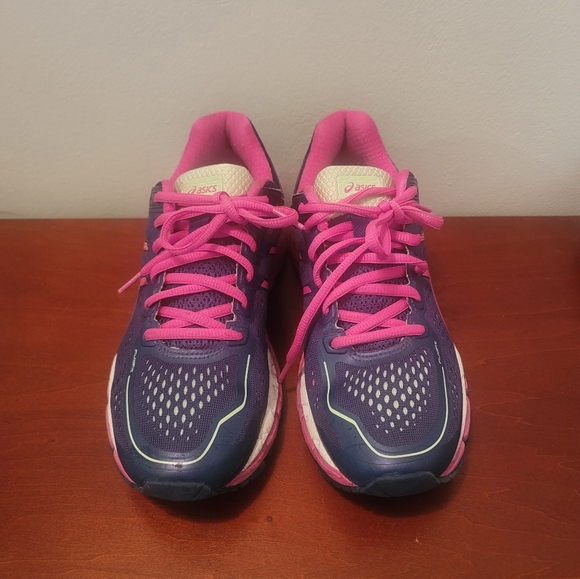 ASICS Running Shoe - Picture 3 of 4